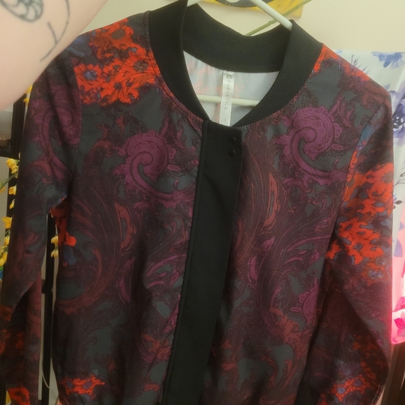 fabletics boho bomber jacket - Picture 4 of 4